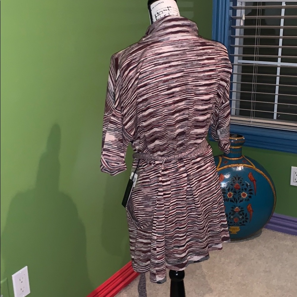 Sweater - Picture 2 of 5